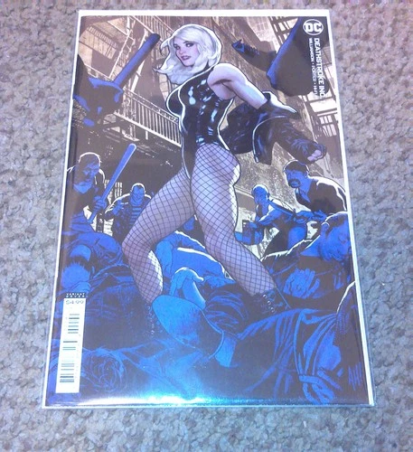 DEATHSTROKE INC 1 ADAM HUGHES VARIANT - NEAR MINT+