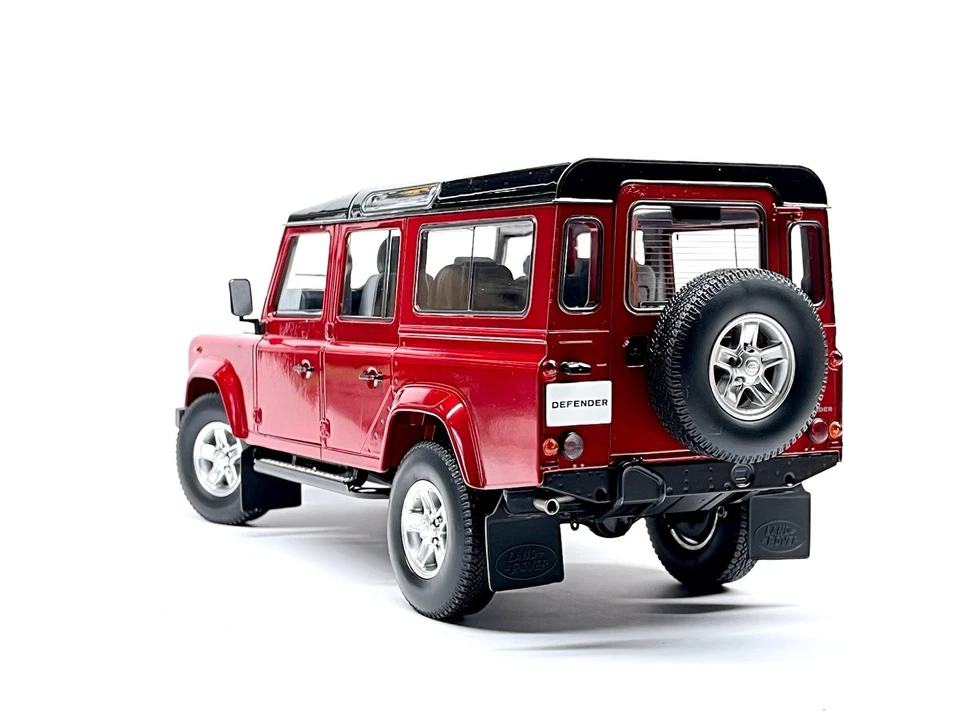 1/18 Century Dragon Land Rover Defender 110 metallic Red Diecast model car boxed - Image 2 of 4