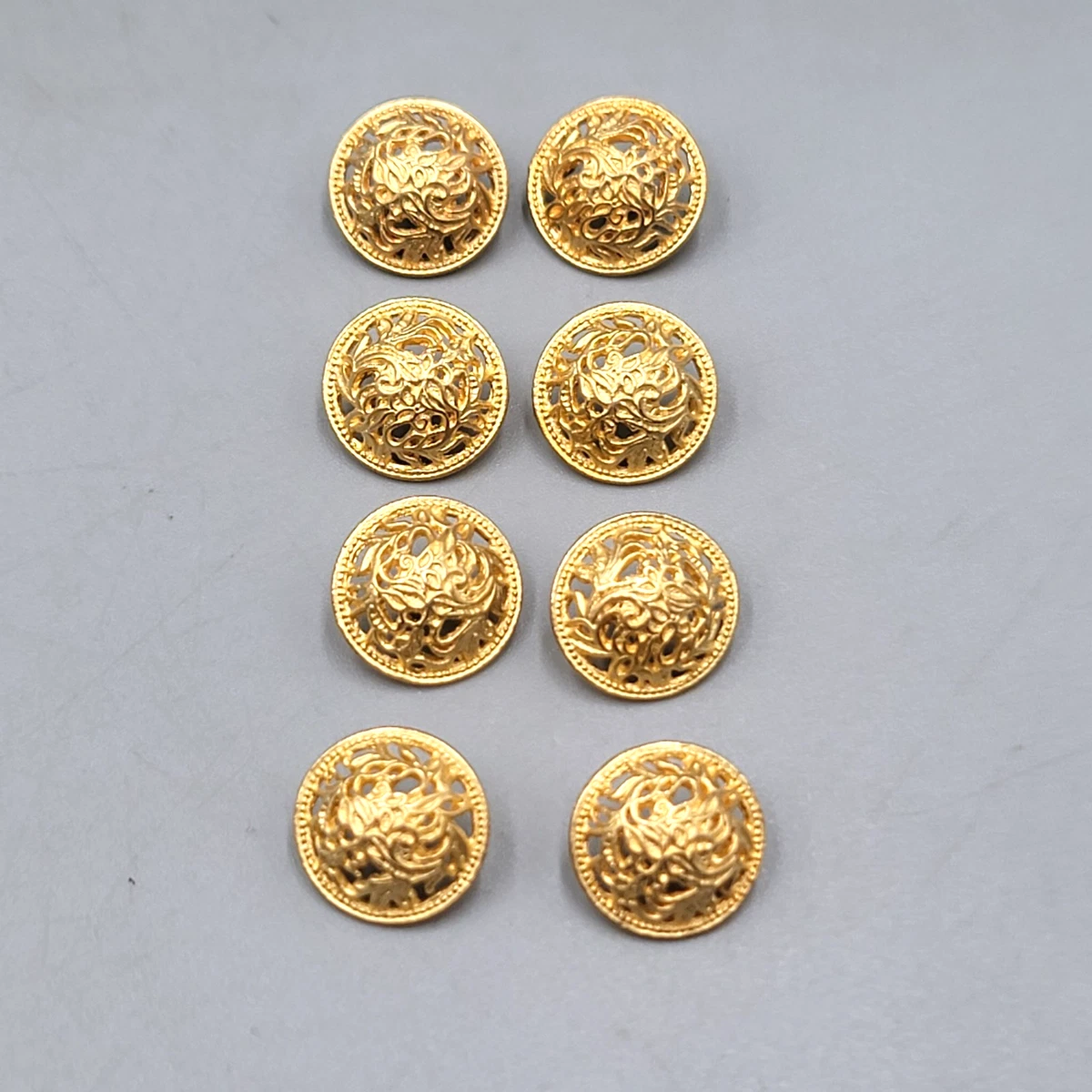Gold Vintage Original Collectible Metal Sewing Buttons for sale | eBay