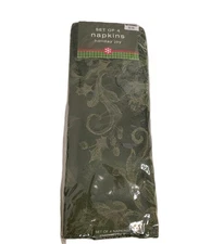 BED BATH & BEYOND HOLIDAY JOY Green Holly Christmas Cloth Napkins Set Of 4 