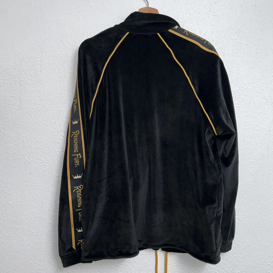 Reigning Fury | Chaqueta King Fury Terciopelo Negro Cremallera Completa Manga Larga Talla Mediana Foto 2 de 4