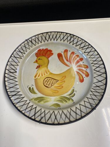 Vintage hen tin plate with hanger Granny Farm Kitchen Decor Yellow Wall Decor - Picture 1 of 6