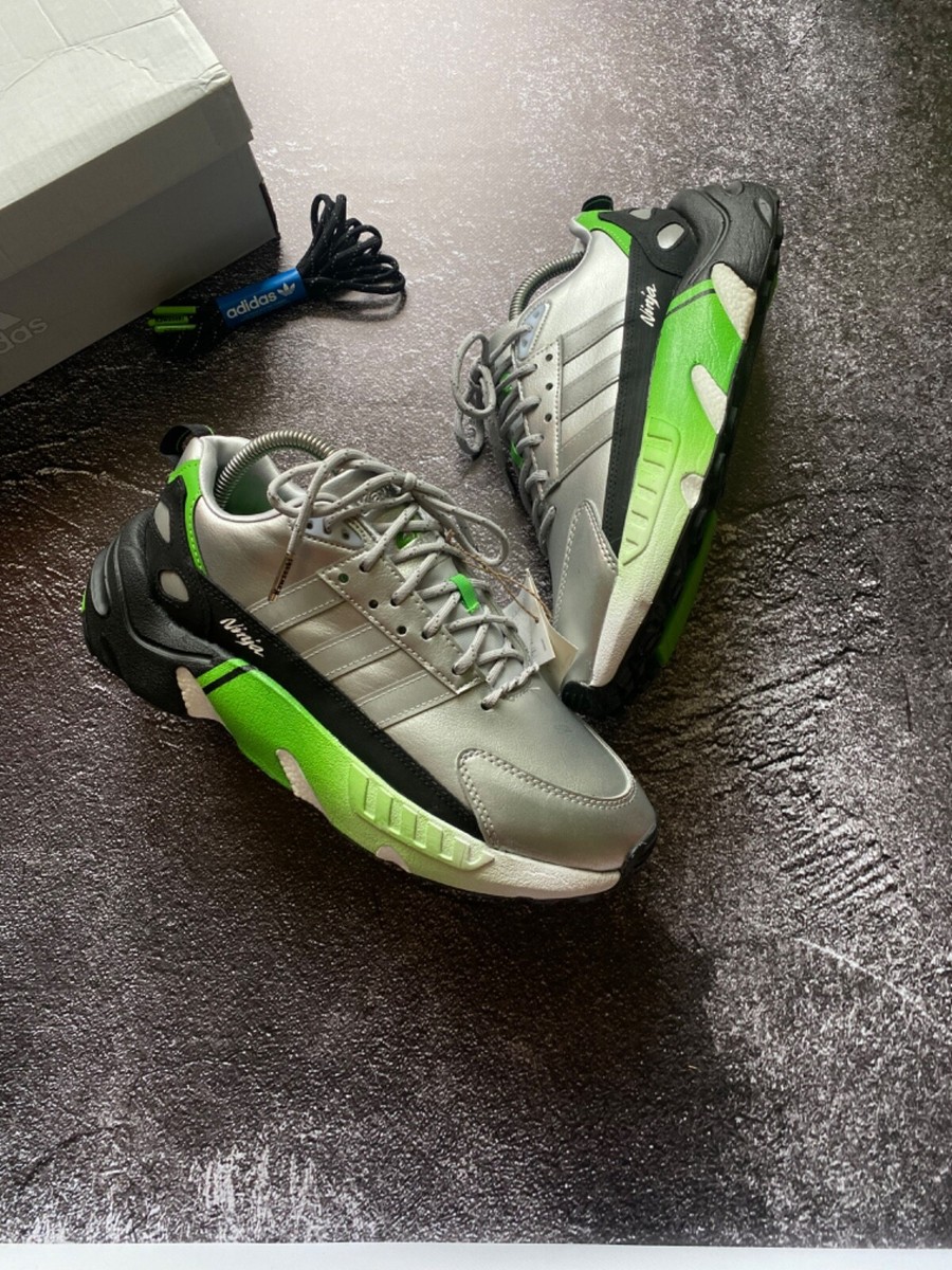 22番 Size 10.5 - adidas ZX 22 Boost Black White for sale online