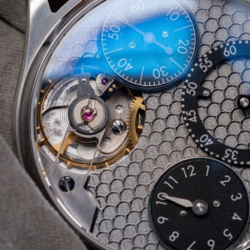 Garrick Regulator MK1 'Honeycomb' Dial 42mm | May 2018 Box & Papers - Picture 6 of 12