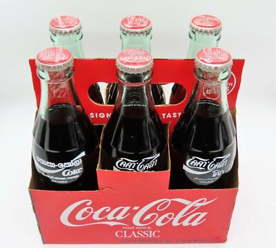 1990 COCA-COLA CLASSIC COMMEMORATIVE AROUND THE WORLD BOTTLES