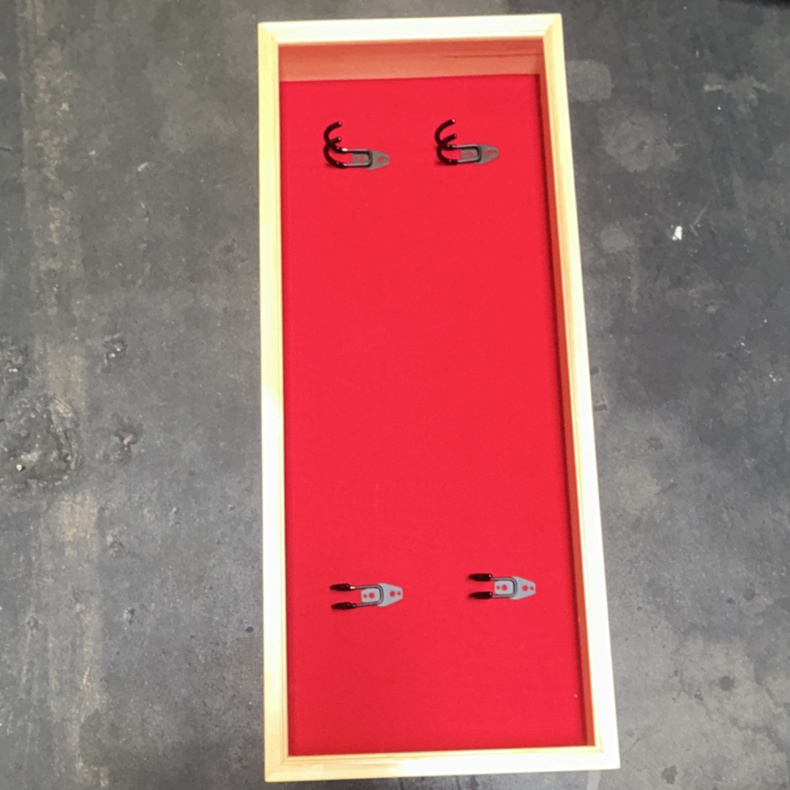 Double Rifle Display Case Wall Rack Cabinet