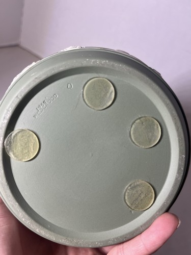 WEDGWOOD JASPERWARE SAGE GREEN BISKUITFASS - Bild 6 von 10