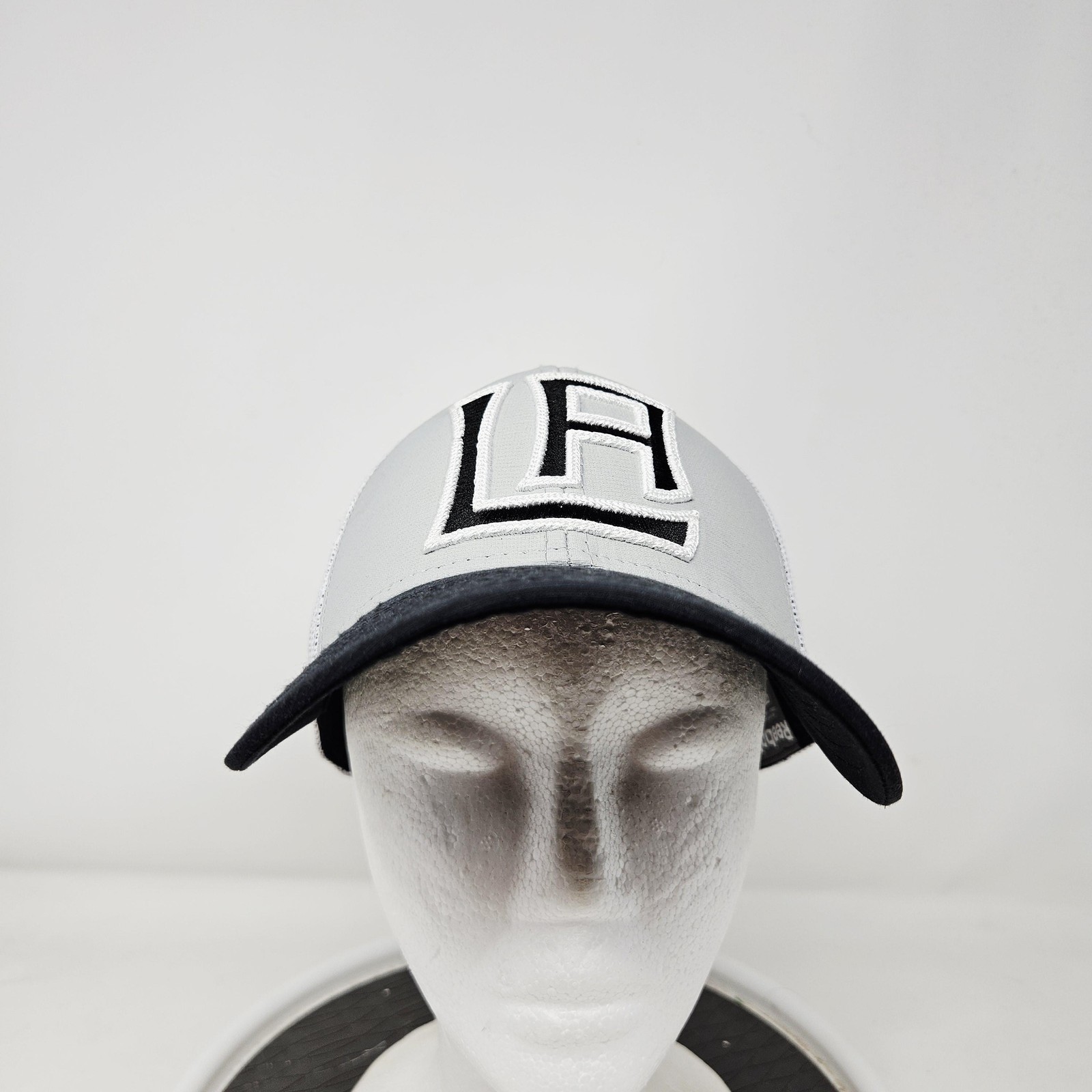 Los Angeles Kings Hat Cap Snap Back Mens One Size Gray NHL Hockey Reebok