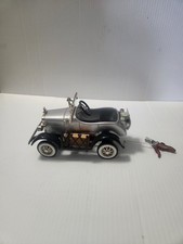 Hallmark Pedal Car Classic 1927 Honeymoon Special Gillham 2E 2197 QHG7111