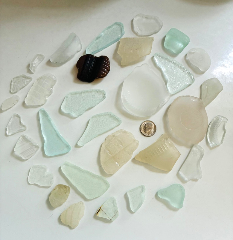 Lot of 31 Genuine Sea Beach Glass SURF TUMBLED Designs PATTERNS #'s ALL COLORS