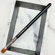 Mac 242 Large Shader Eyeshadow Brush - Natural Hair Old Version Discontinued