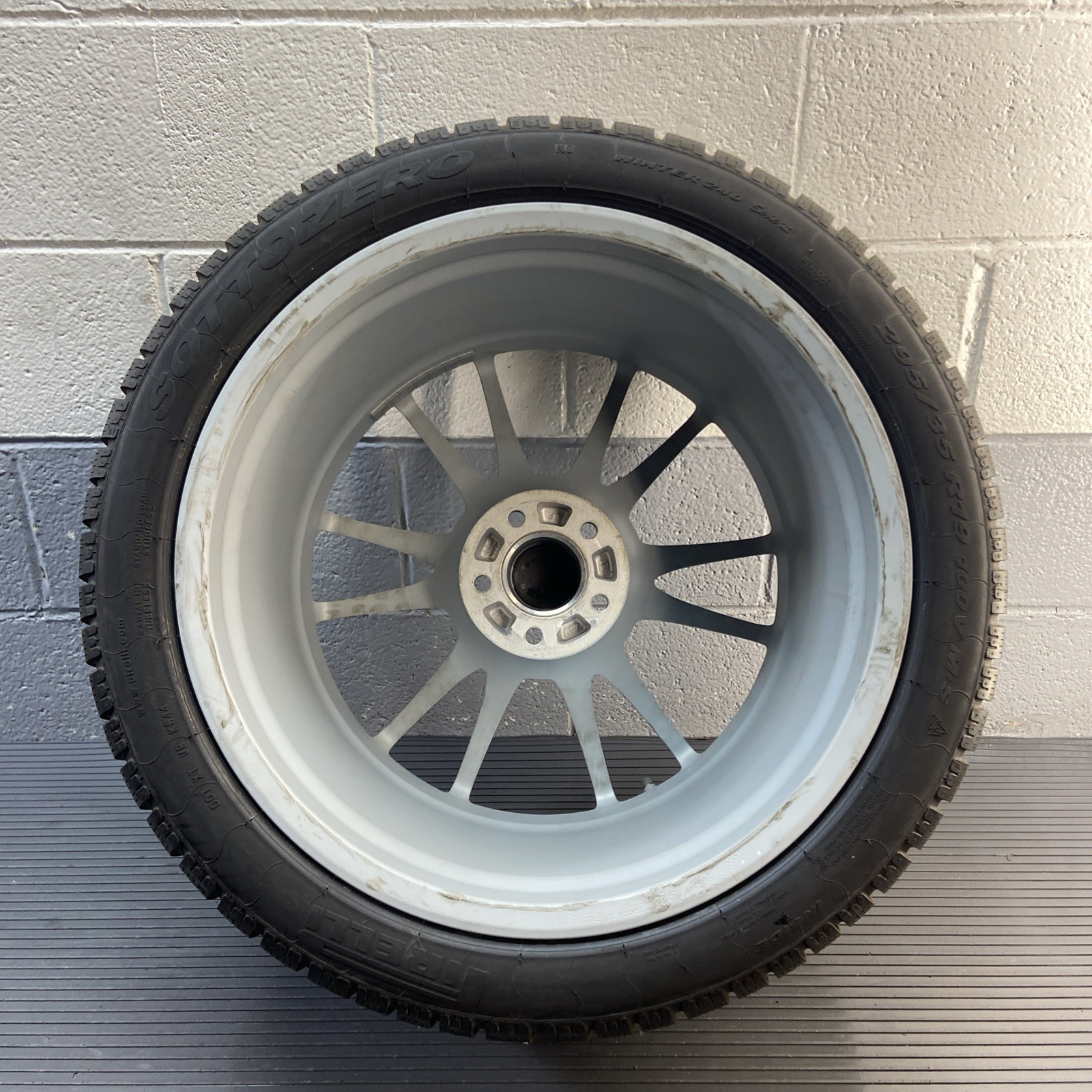 Lamborghini Gallardo 2017-2026 Front Wheels Set
