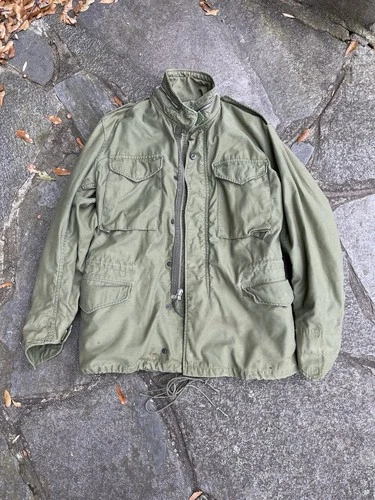 Vintage 60s Military M65 Field Jacket Vietnam War Era Small Regular Faded Green