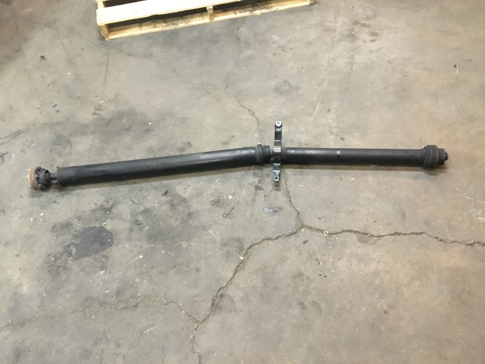 13-18 Bentley Flying Spur W12 AWD Rear Propeller Drive Shaft Cardan |:Y