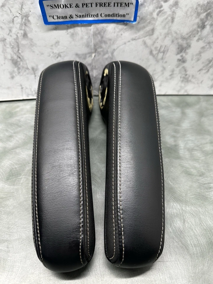 原始设备制造商 11 - 20 道奇 Caravan Town Country 前臂休息黑色皮革带白色针脚 — 第 4/4 张图片