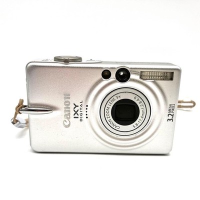 デジタルカメラ Canon IXY DIGITAL 40 Ai AF Canon IXY DIGITAL 40 Ai AF Compact Digital Camera with Accessories