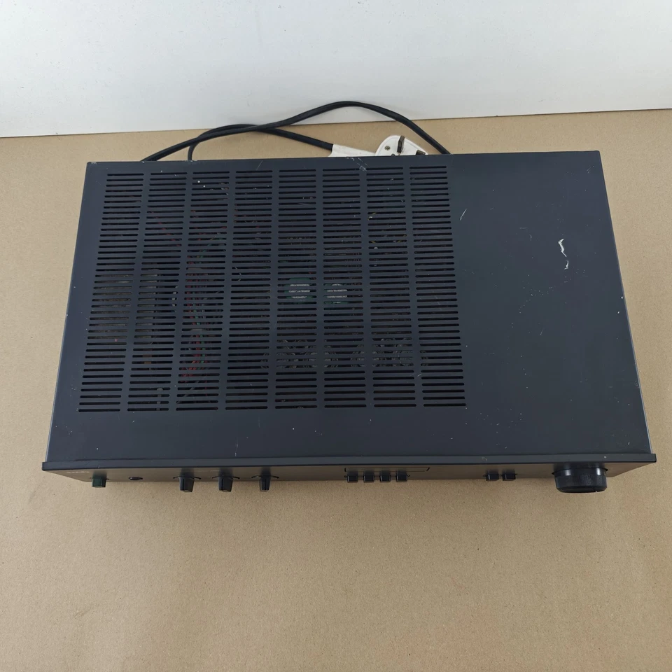 NAD 3020i Stereo Integrated Amplifier WORKING - Image 2 of 4