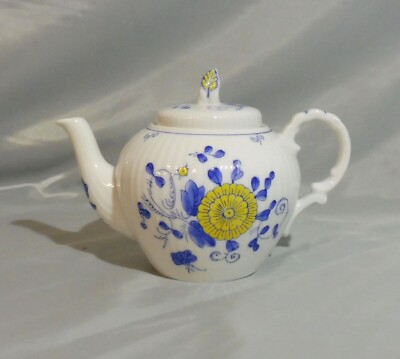 AW Warnecke - Nikko blau - Teekanne mit Deckel für ca. 0,8L