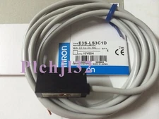 1PCS New Omron Photoelectric Switch E3S-LS3C1D 5-24VDC