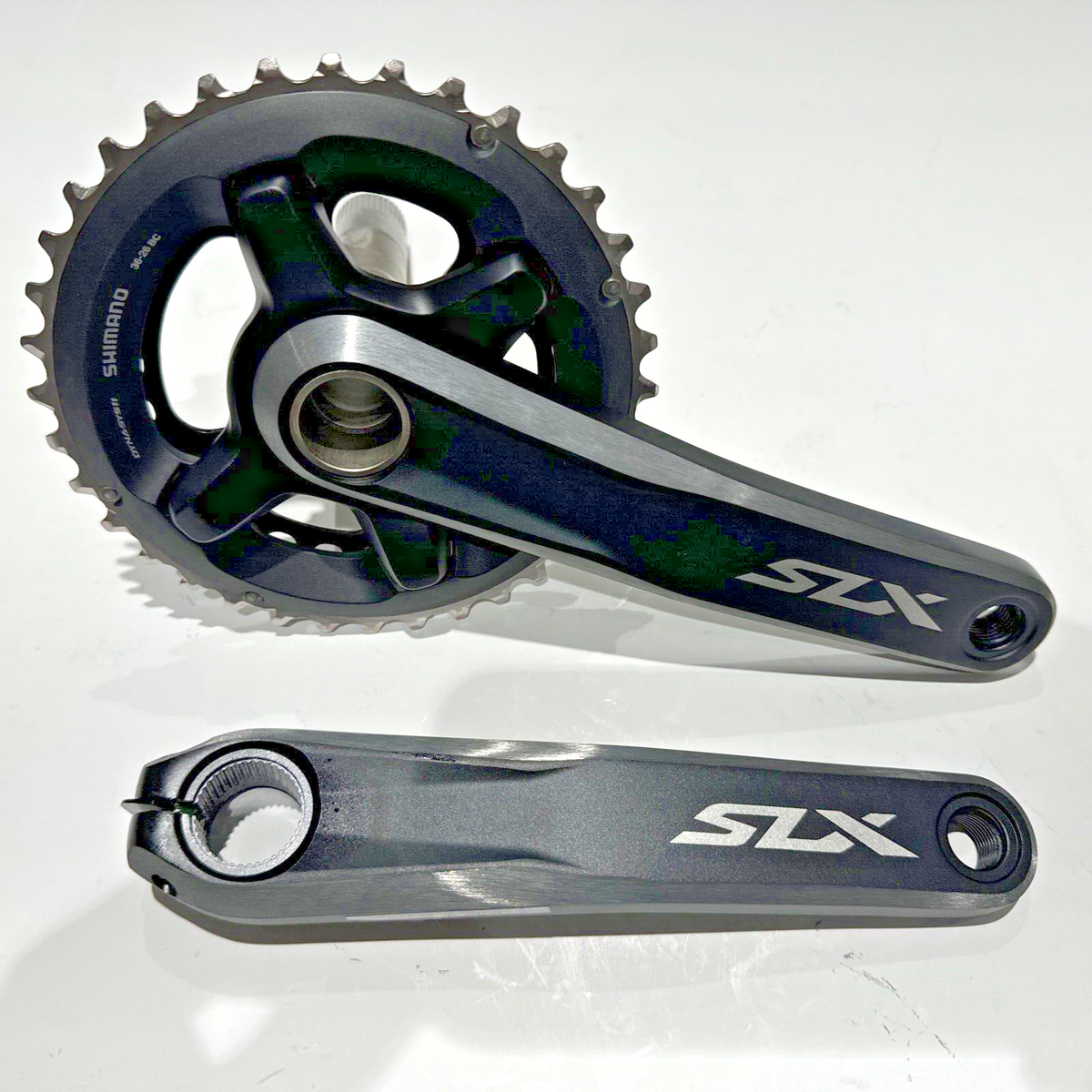 美品 SHIMANO SLX HOLLOWTECH.Ⅱ シマノ ホローテック クランクセット