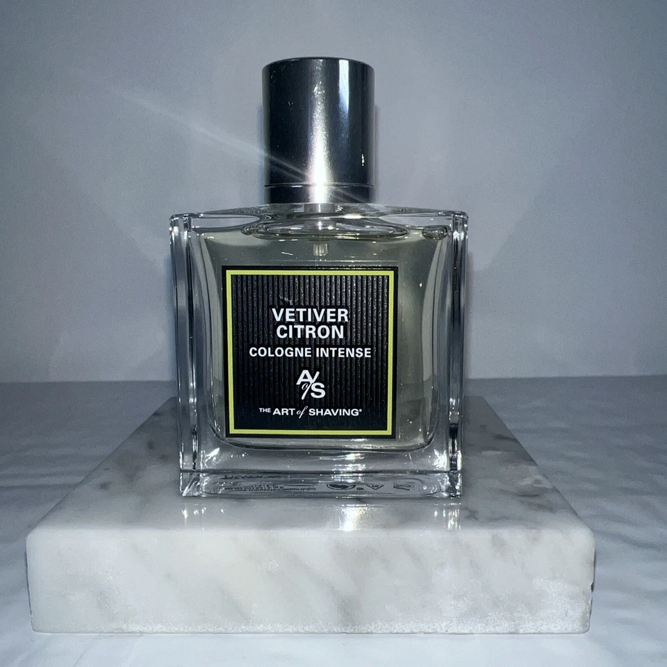 VETIVER CITRON COLOGNE INTENSA El Arte del Afeitado 1 fl oz Spray Edición Limitada Foto 2 de 4