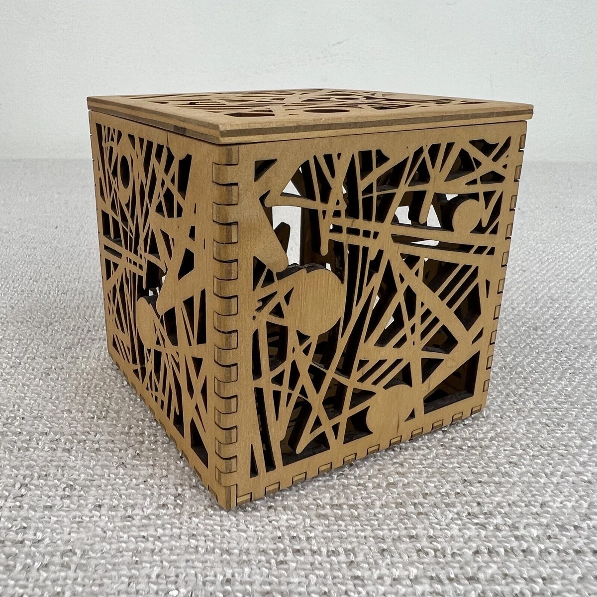 Cedar Street Design Wood Laser Cut Art Stripey Box With Lid Top