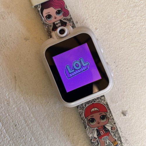 iTech Jr Smartwatch LOL dolls Surpirse