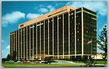 Vtg Dearborn Michigan Ford Motor Company Central Office Building 1960s Postcard