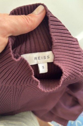 Reiss Clary flippiges Kleid in Beere, Small - Bild 3 von 5