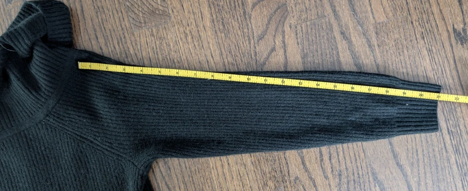 Vestido Suéter GAP Negro Hombro Descubierto - S Pequeño - LBD Foto 4 de 4