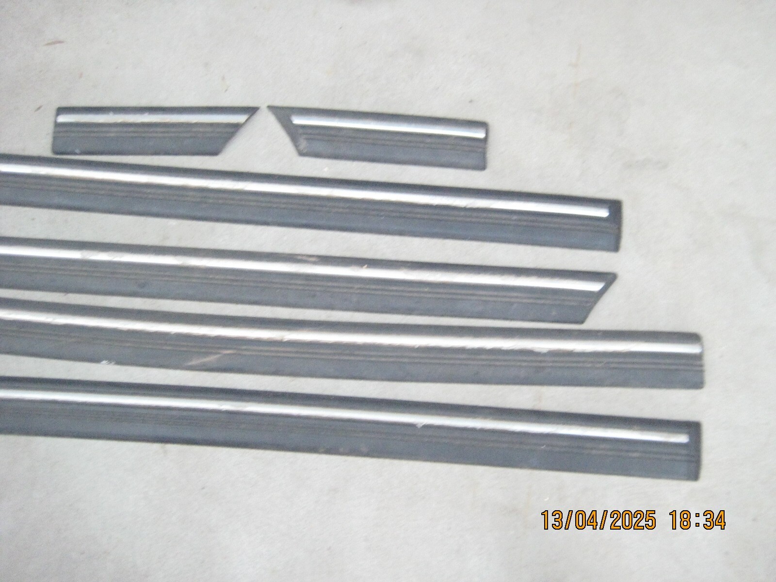Picture 1 of 5