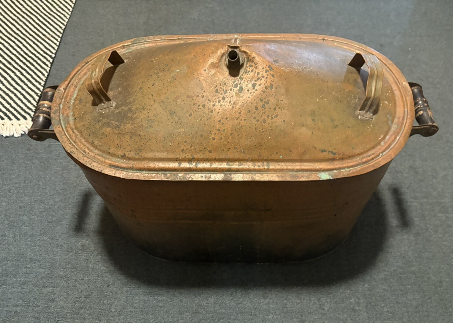 NICE Antique OVAL Copper Pot /Moonshine Still  A MAN CAVE MUST!! LQQK!!!!