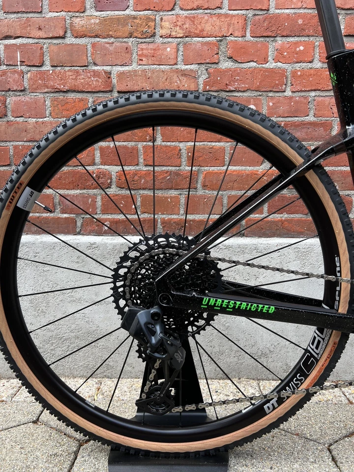 NEW! BMC URS 01 Four Gravel Carbon/SRAM Rival GX AXS 1x12/Size L/DT-Swiss - Bild 2 von 4