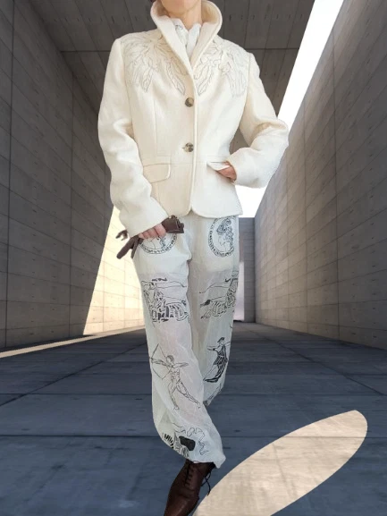 Jaqueta Aplique Ellen Tracy Branca/Off-White – Tamanho 6, Nova - Imagem 2 de 4