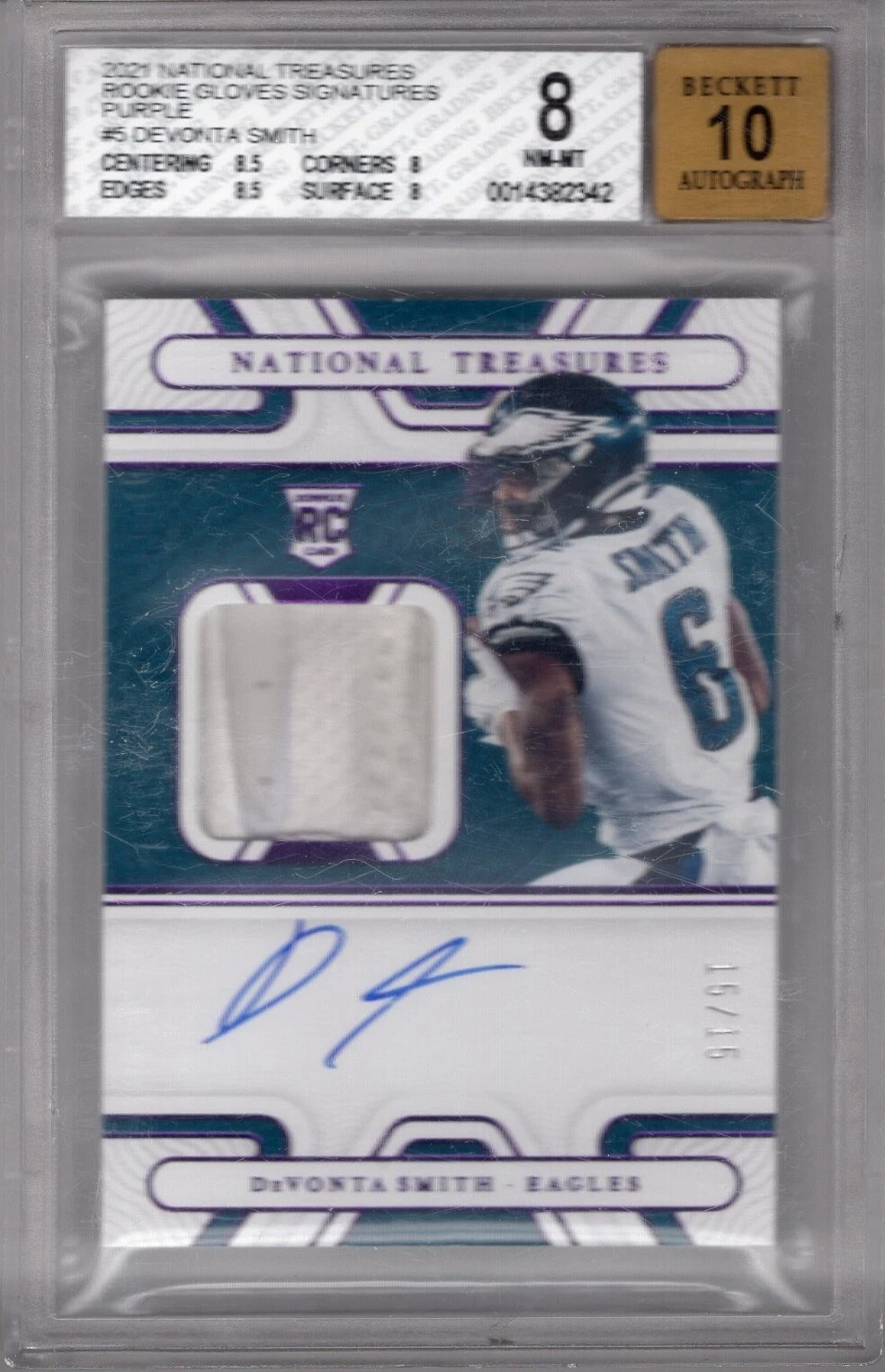 DeVonta Smith Panini National Treasures Rookie Gloves Signatures #DS Purple