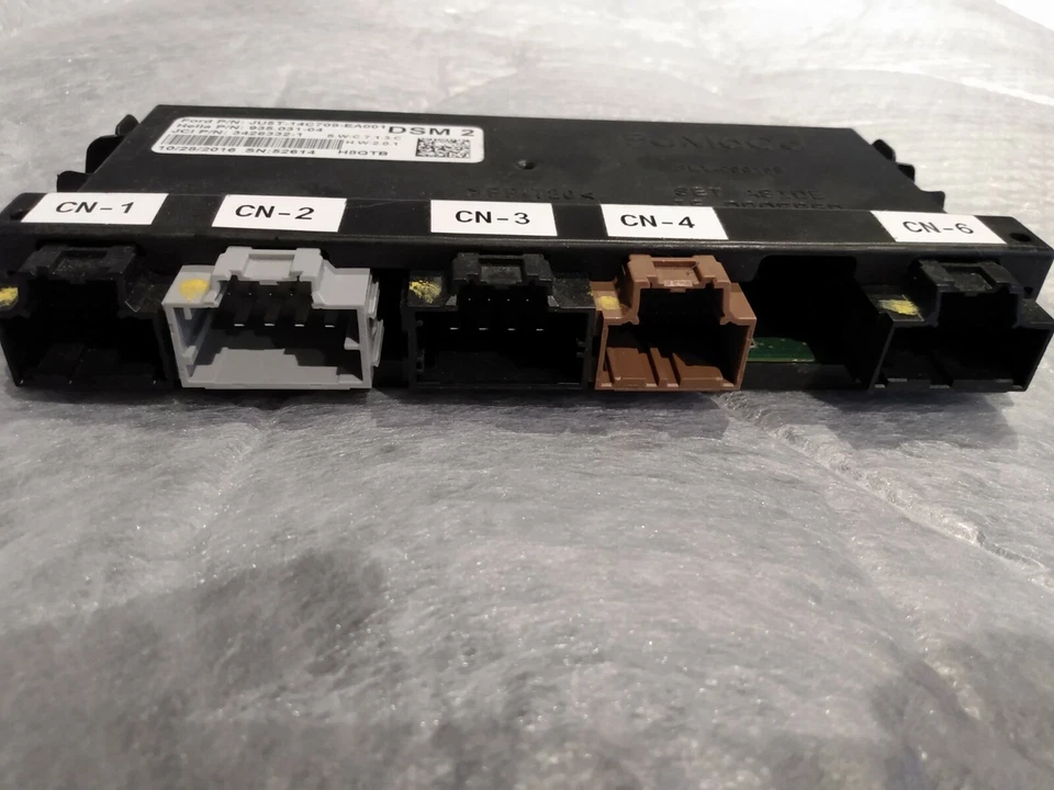 OEM FORD MEMORY SEAT MODULE COMPUTER JU5T-14C708-EA001 - Image 2 of 3