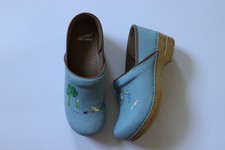 dansko twin pro dog walkers