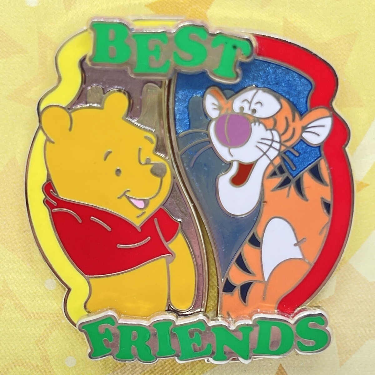 Disney Pin Winnie Pooh Tigger 2 pin set Best Friends Series