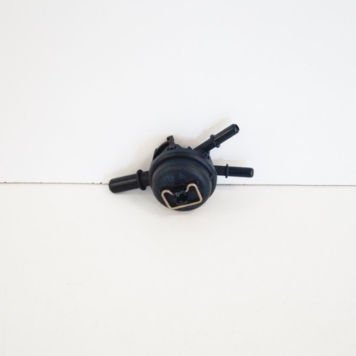PORSCHE CAYENNE Coolant Expansion Tank Valve 92A 7P5121671A GENUINE NEW - Picture 3 of 6
