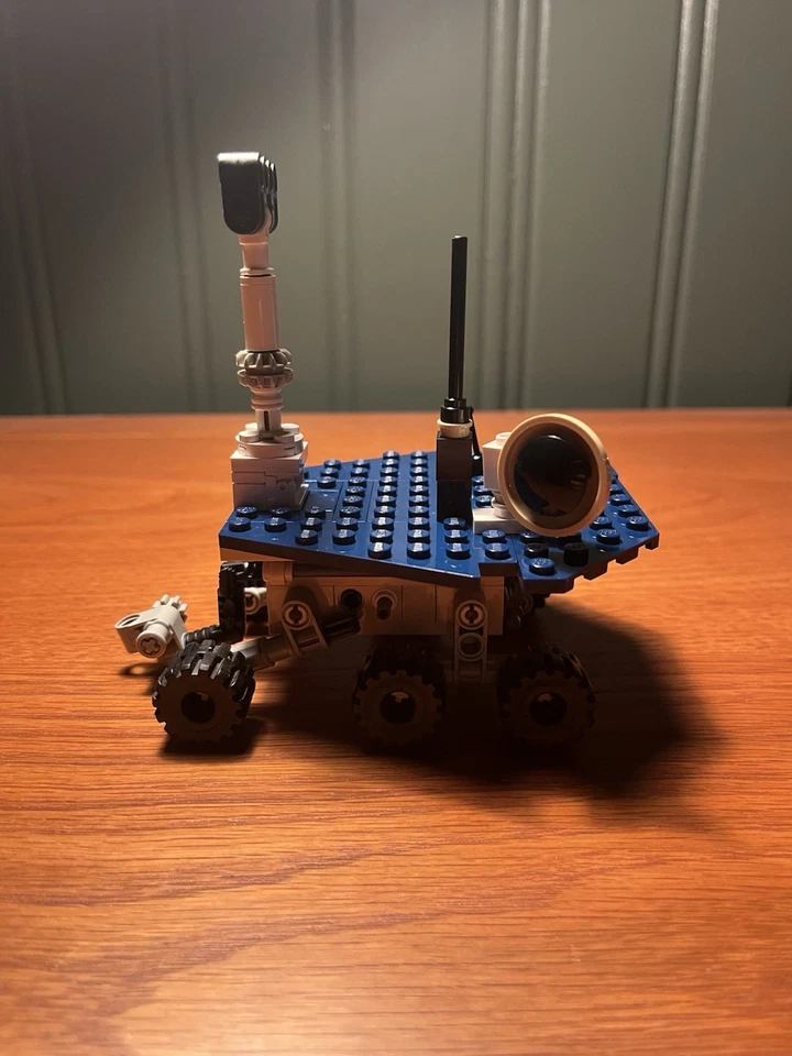 Raro LEGO Discovery: Mission to Mars (7469) (Rover & Satellite Odyssey) Foto 3 de 4