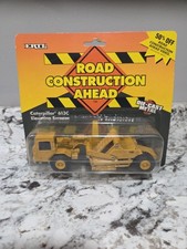 ERTL Road Construction Ahead Caterpillar 613C Elevating Scraper Die-Cast - NEW