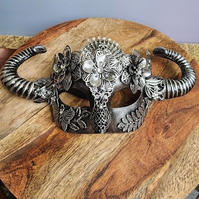 Attitude Studio Silver Floral Mythical Horn Mask
