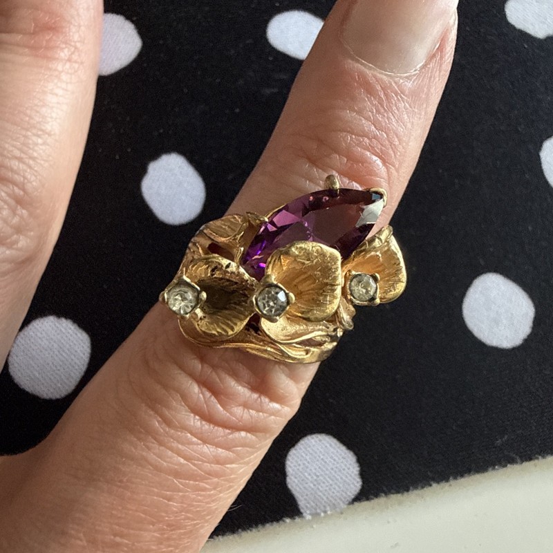 Women's Vintage Amethyst Lily Cocktail Ring 14k HG Yellow Gold Size 9.5