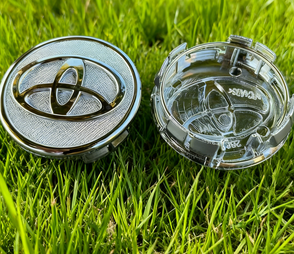 SET OF 4 TOYOTA WHEEL RIM CENTER HUB CAPS SILVER CHROME LOGO 57MM SET OF 4 TOYOTA WHEEL RIM CENTER HUB CAPS SILVER CHROME LOGO 57MM
