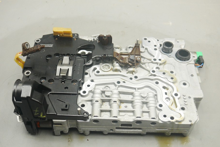 Maserati Quattroporte 2014-2024 Valve body