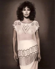 A Raquel Welch Transparency Black And White 4x6 Picture Celebrity Print