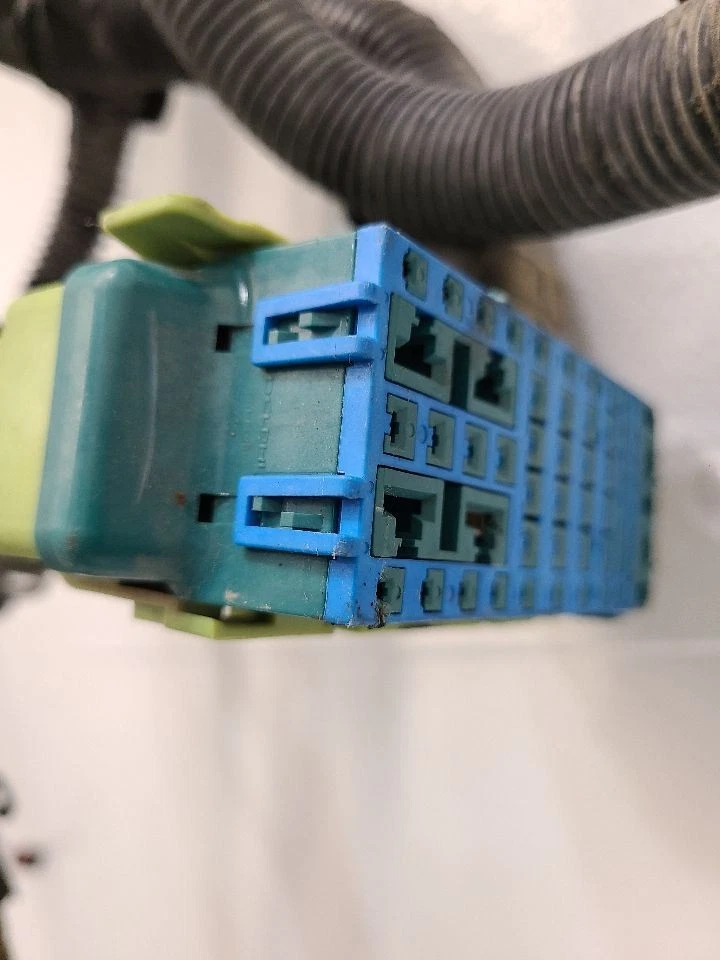 Chevrolet Silverado 1500 2016 arnés de cables del motor  Foto 4 de 4