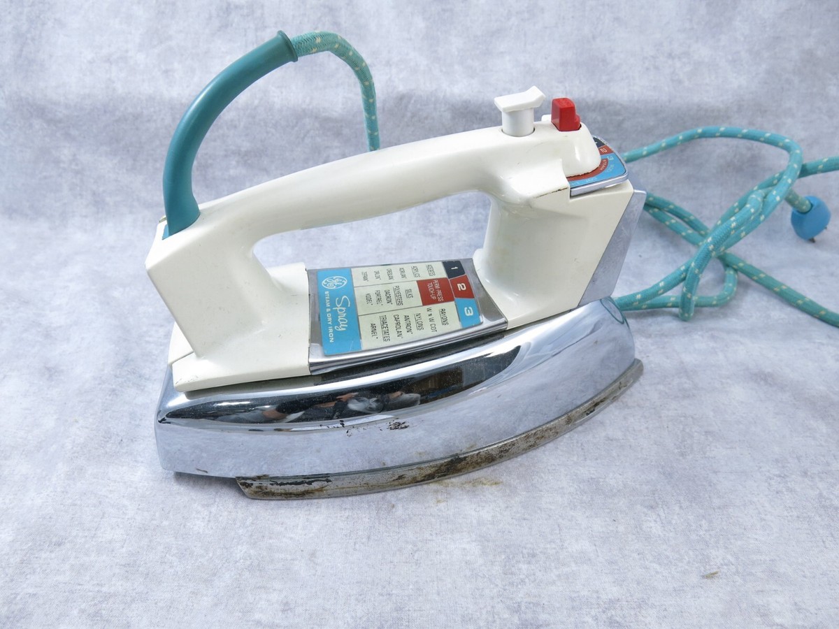 Vintage GE Spray Steam and Dry Iron Cat # H3F92WT General Electric