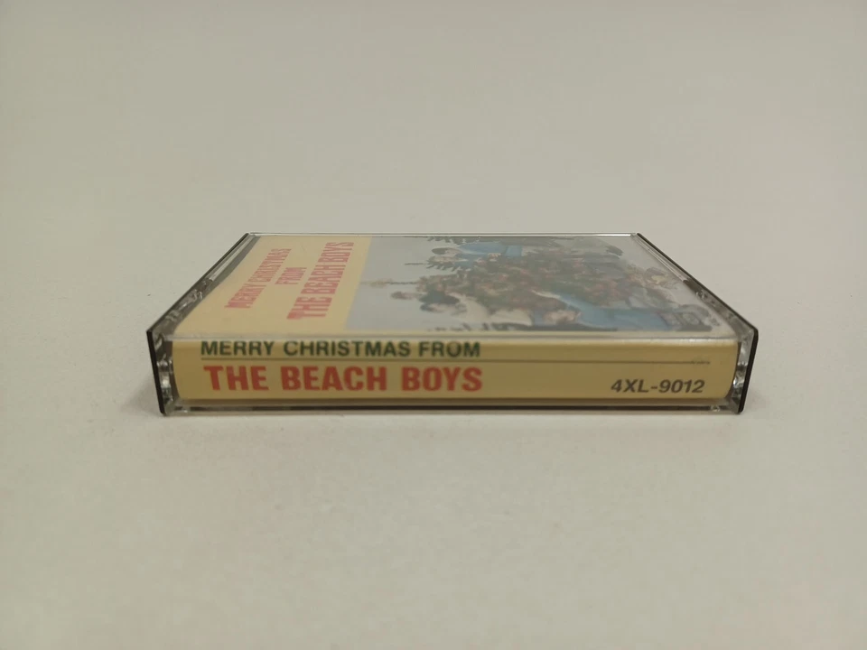 The Beach Boys Merry Christmas Cassette Tape 1984 VTG Holiday Music Foto 2 de 4