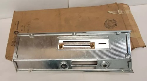 1967 Plymouth Valiant Signet Heater Control and Radio Bezel 2770565 NOS - Picture 4 of 6